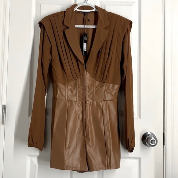 FASHION NOVA Corset Romper in Camel - Picture 1 of 8